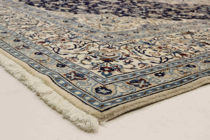Nain 9la Carpet 385x298