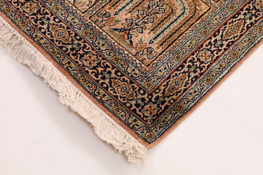 Kashmir SILK Carpet 301x79