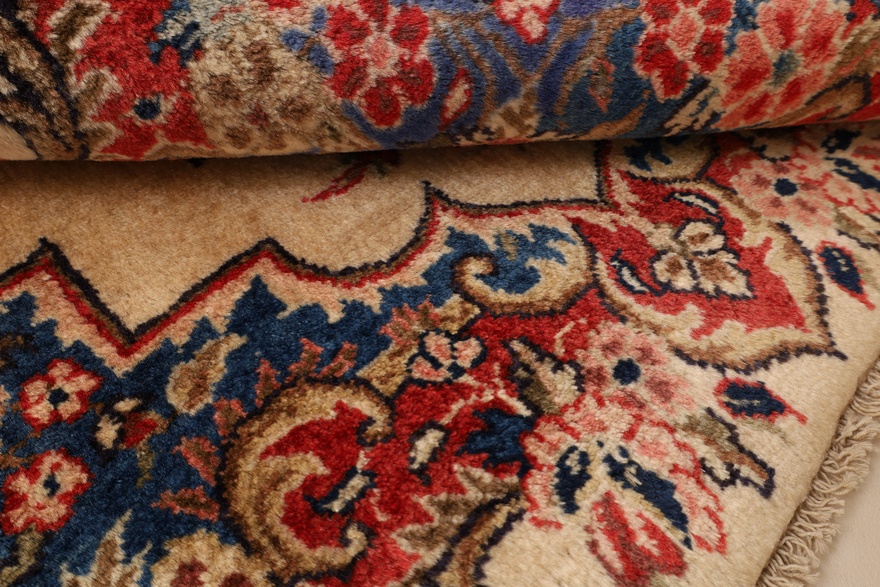 Sarouk Carpet  95x65