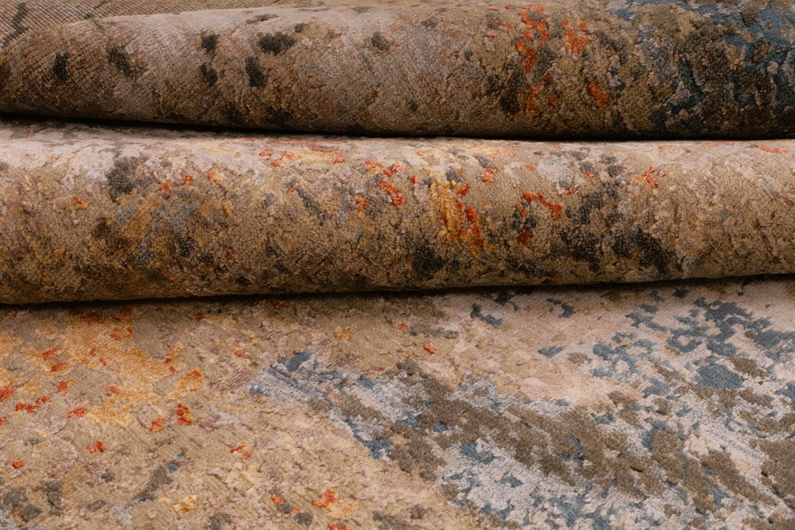 MODERN LOTUS Carpet 304x252