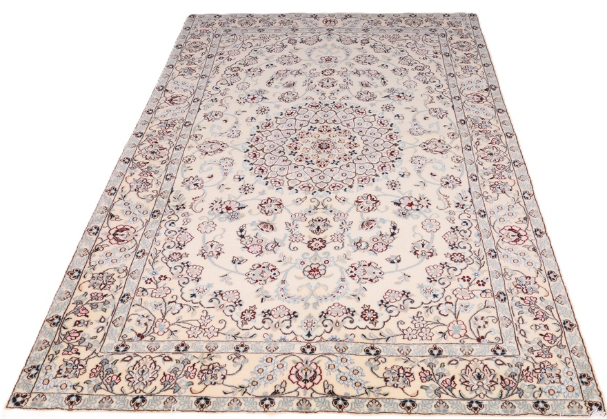 Nain 9 La Carpet  253x163