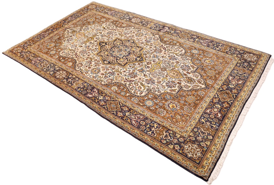 Qom Carpet  275x164
