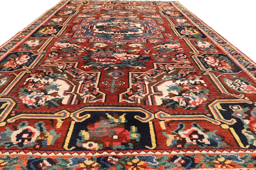 Antique Bakhtiar Carpet  248x162