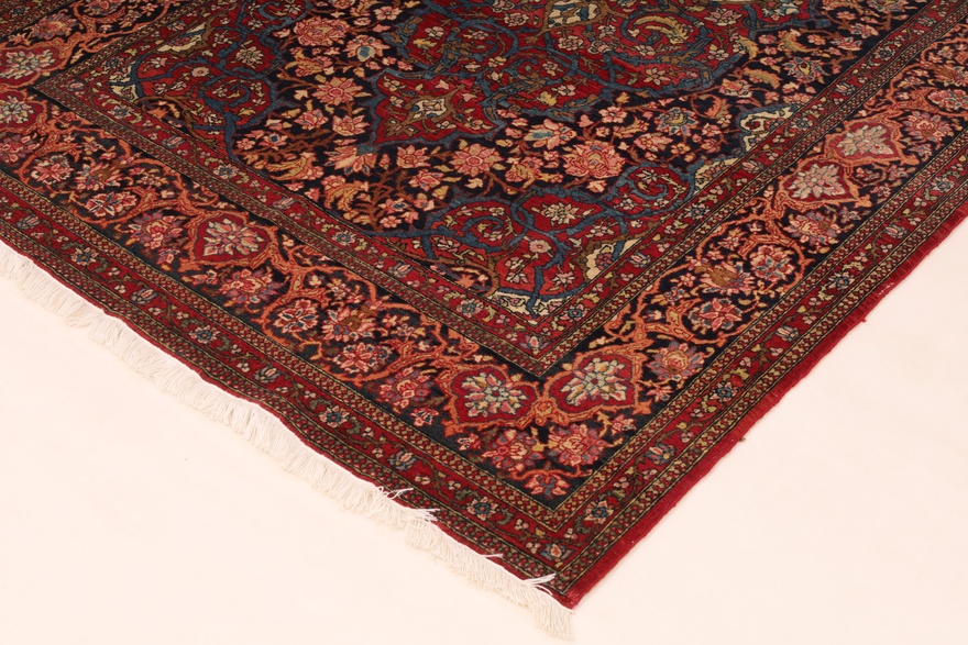 Antique Isfahan Carpet  220x140