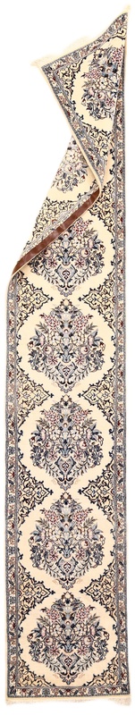 Nain 9La Carpet  395x72
