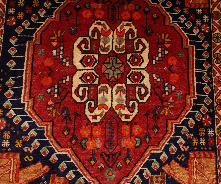 Ghashghai carpet  70x65