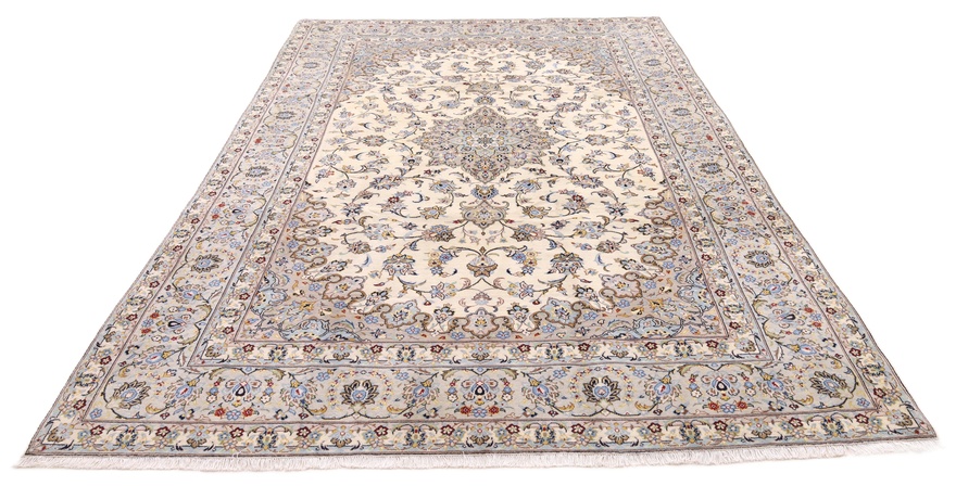 Kashan Carpet  350x240