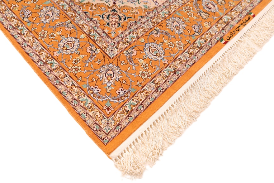 Isfahan Davari silk floor Silk carpet 200x130