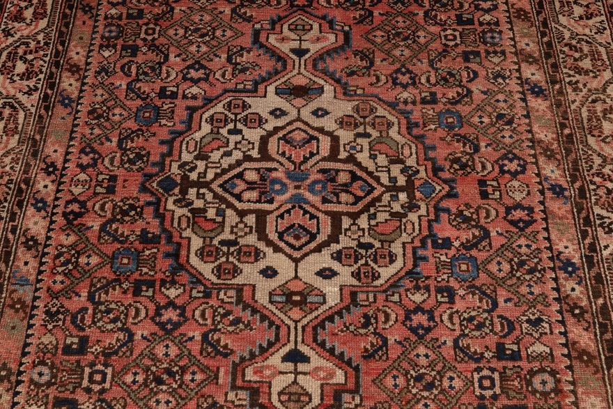 Antique Hosenabad Carpet 189x145