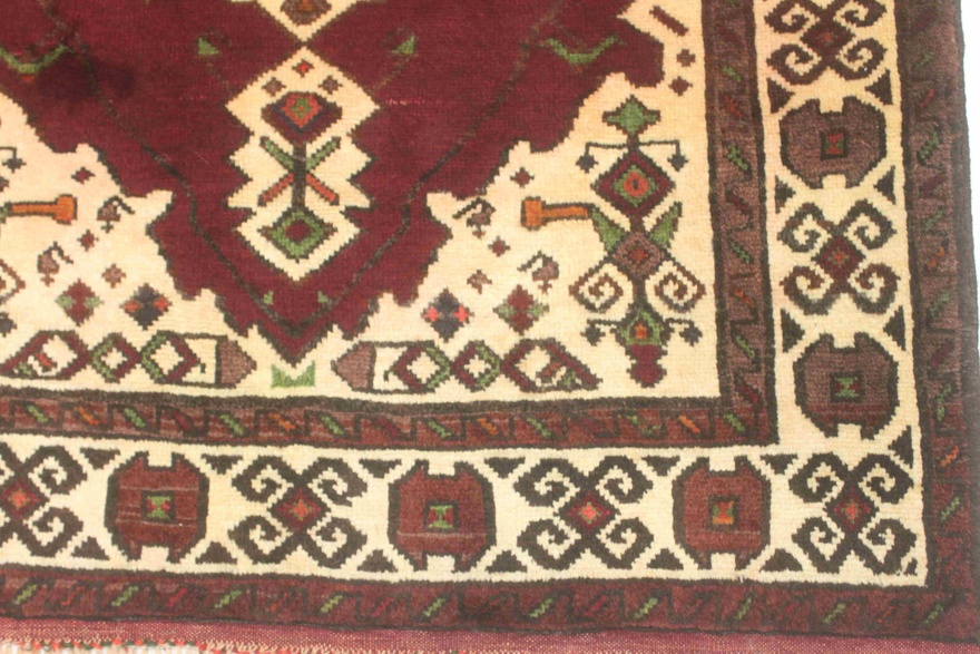 Rusi Carpet 162x116