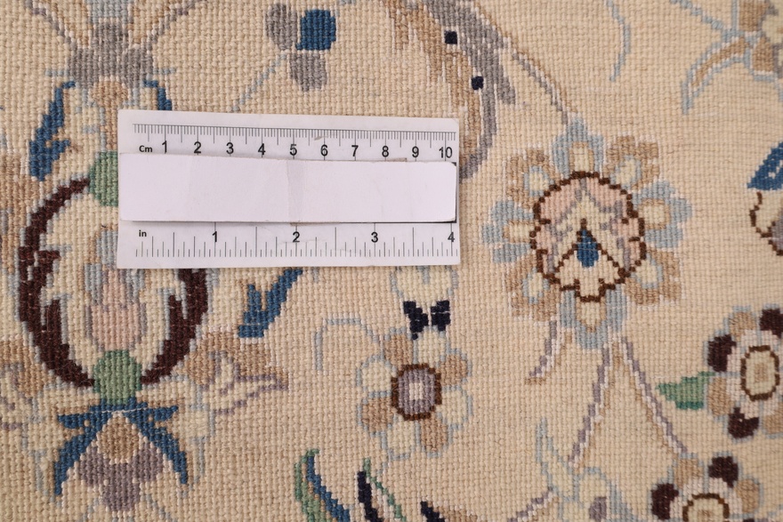 Nain 9 La Carpet  323x212