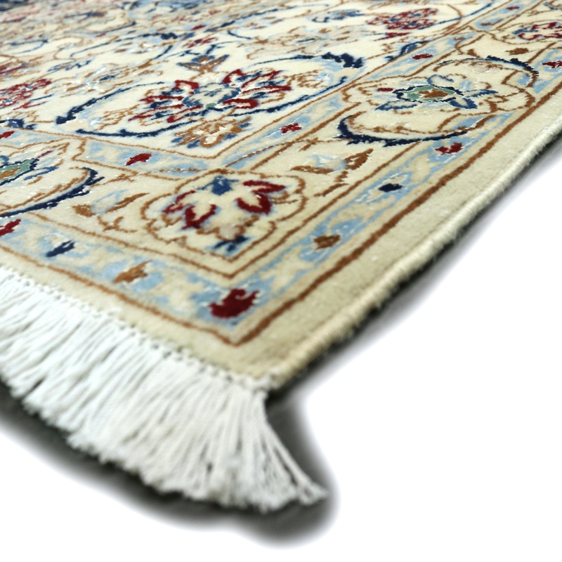 Nain9La Carpet  341x257