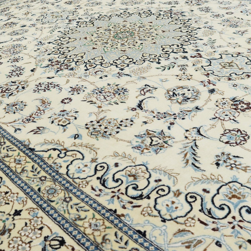 NAIN 9LA  Carpet 349x242