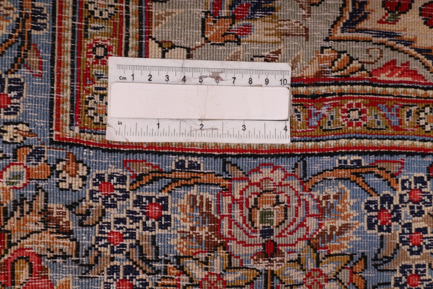 Qom Carpet 198x142