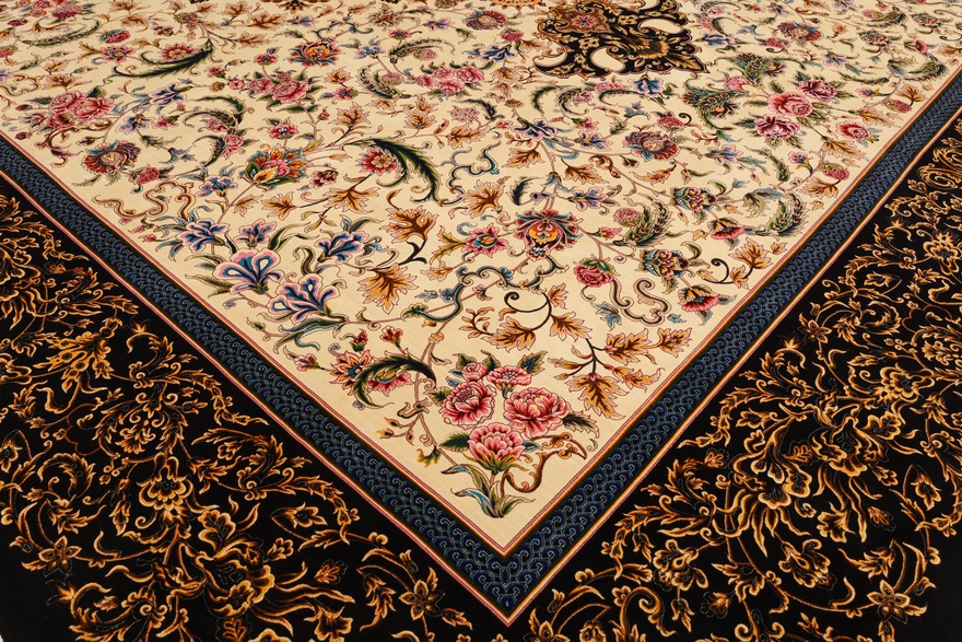 Ghom Rose Carpet  400x300