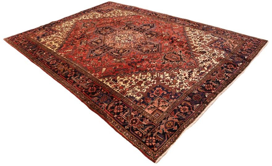 Heriz Carpet  336x245