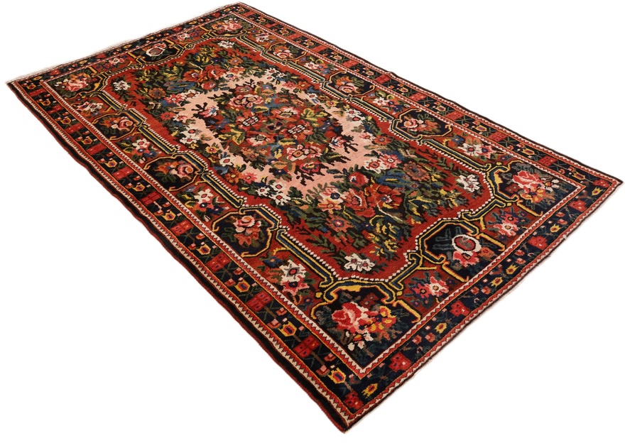 Antique Bakhtiar Carpet  248x158