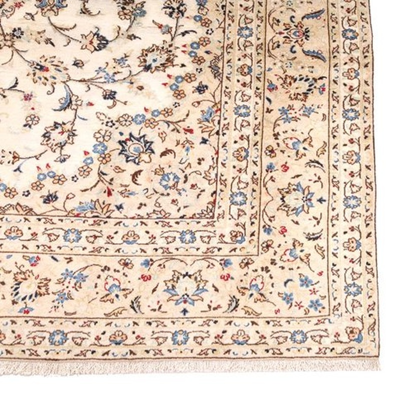 Kashan Carpet  350x250