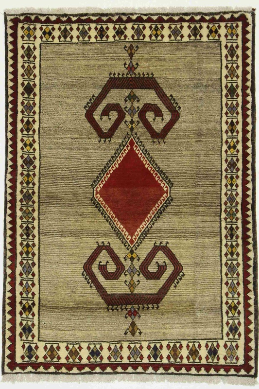 Ghashghai Carpet 152x107