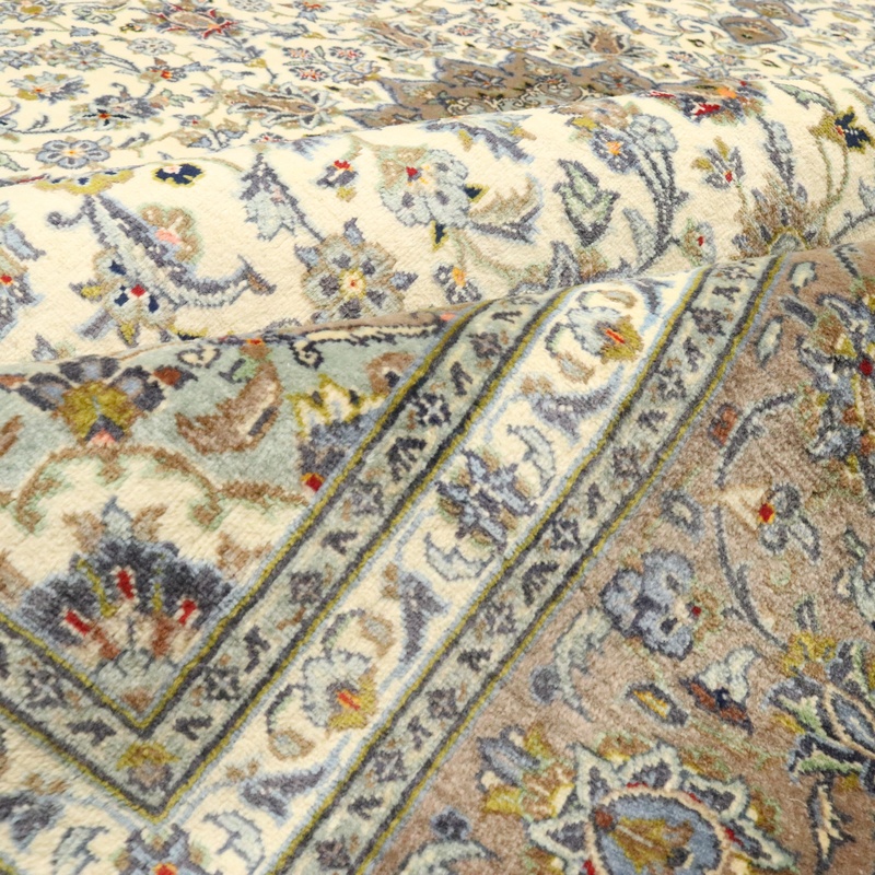 Kashan Carpet 350x244