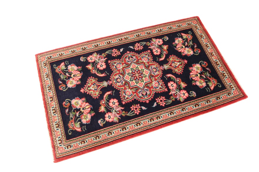 Schahreza Carpet 88x54