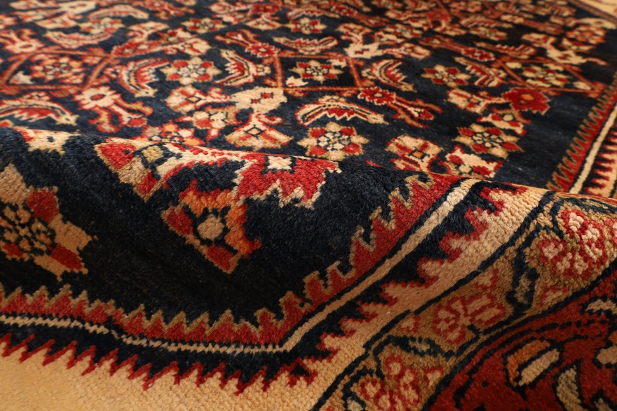 Lilian Carpets  212x170