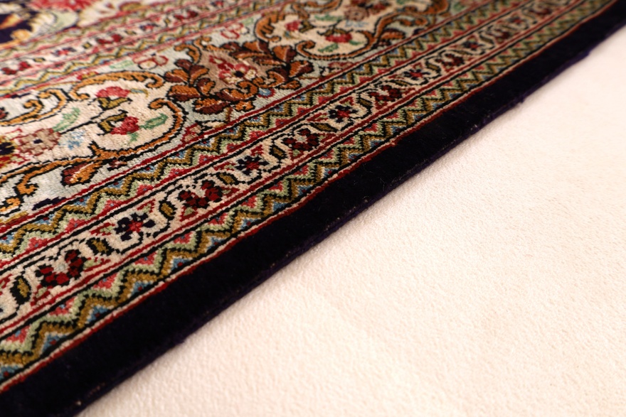 Qum Silk Carpet 114x80