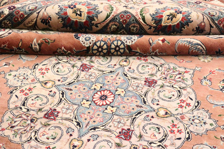 Tabriz Carpet 335x245