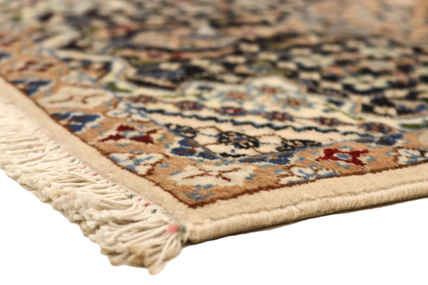 Nain 9 La Carpet  72x50