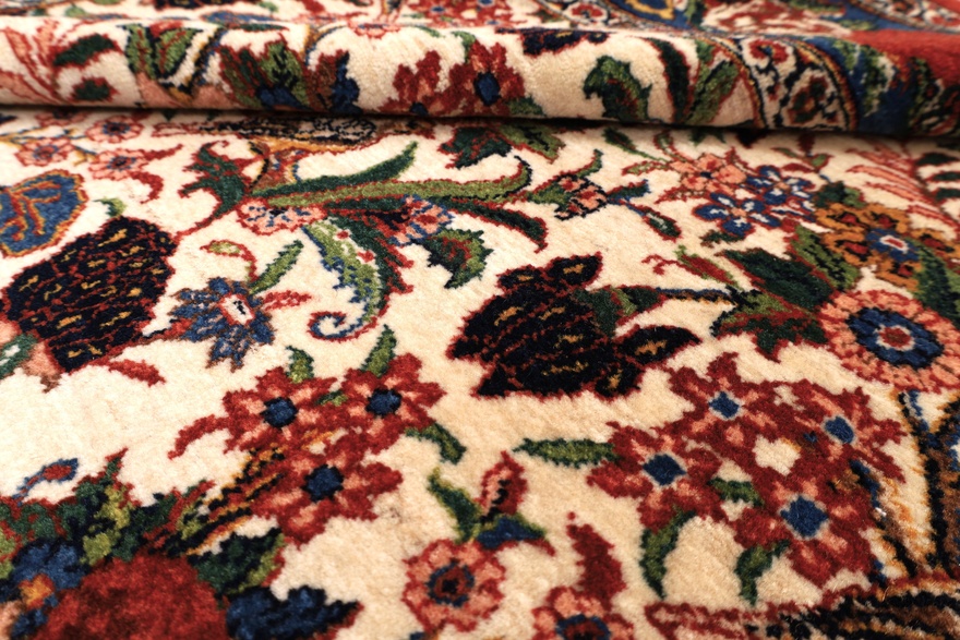 Senneh Oroje Carpet 111x118