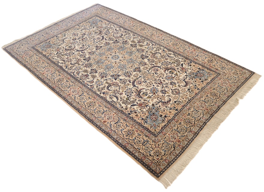 Nain9La Carpet  330x208