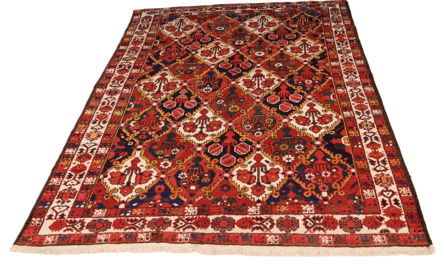Antique BAKHTIAR Carpet 202x154