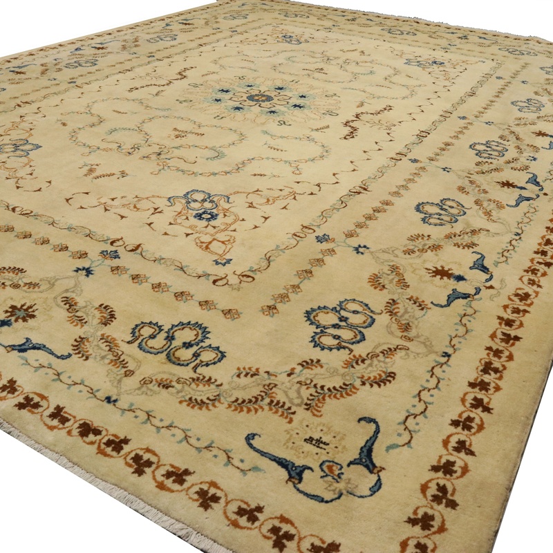 Kashan Carpet 369x269