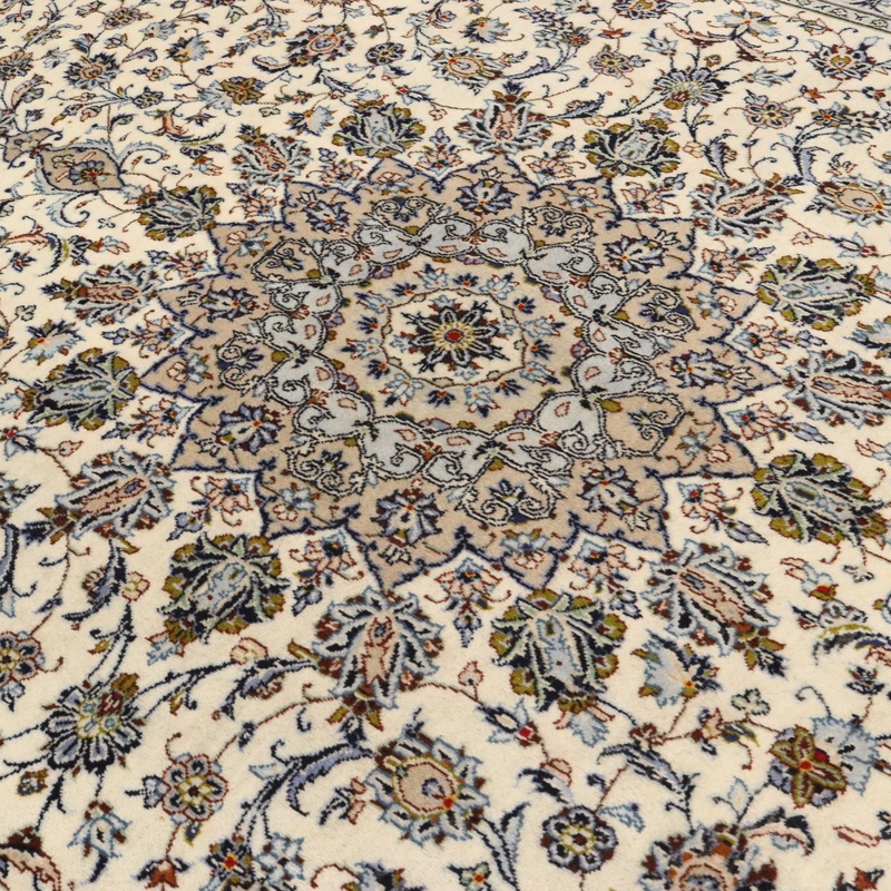 Kashan Carpet 417x308