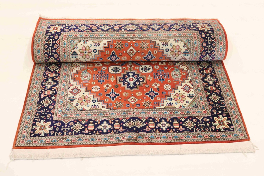 Ghom Silk Carpet 122x79