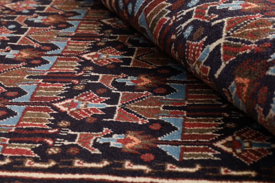 Afshar Carpet 122x90