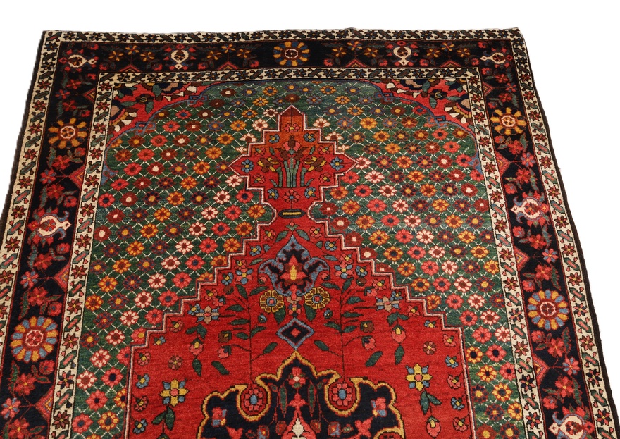 Antique Bakhtiar Carpet  224x135