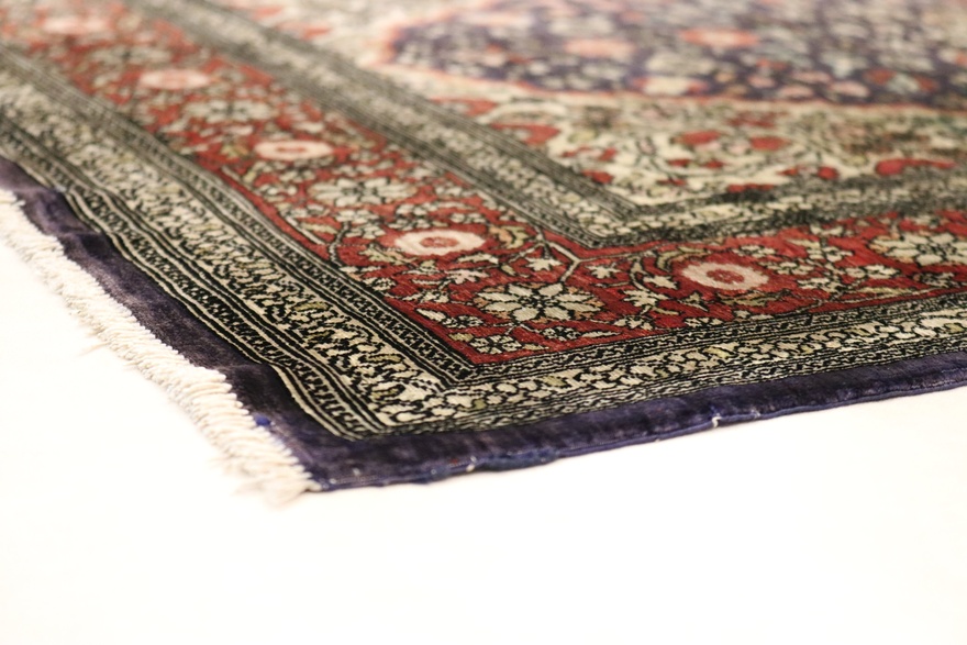 Antique Herike Silk  117x80
