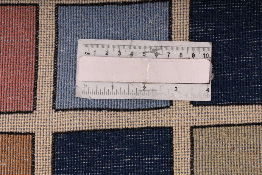 Sarouk Carpet 250x82