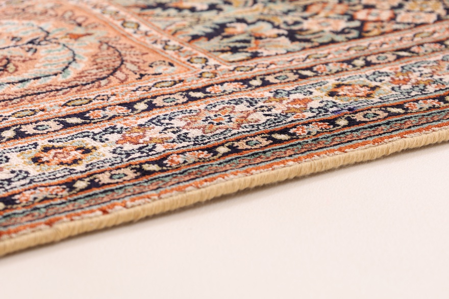Kahmir Silk Carpet 93x62