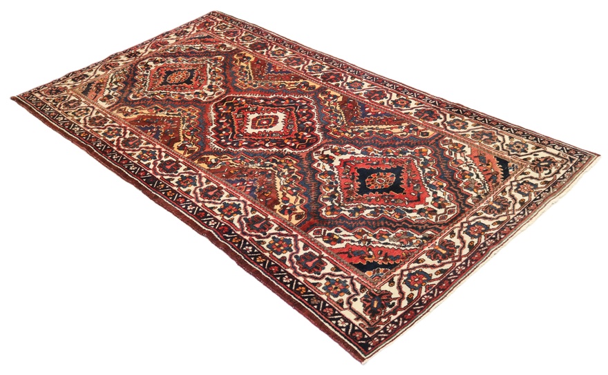 Bakhtiar Carpet 295x153