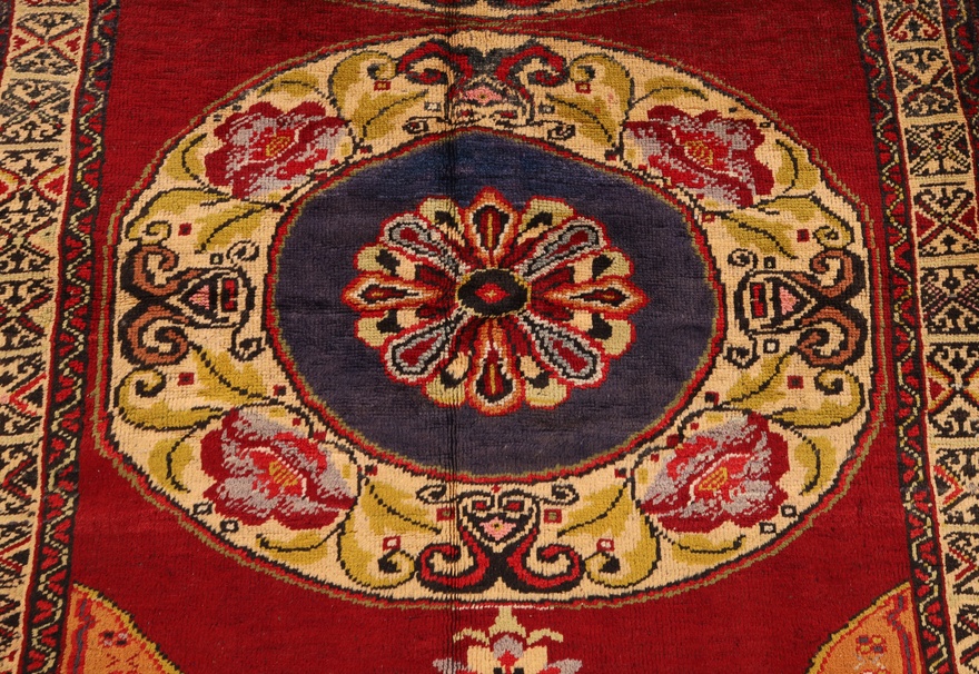 Antique Sarouk Carpet  244x136
