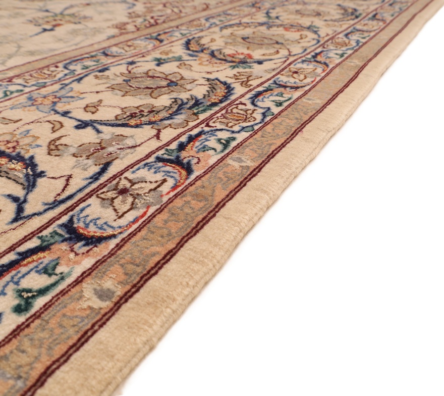 Isfahan Signed Davari Silk Warp Carpet 227x150