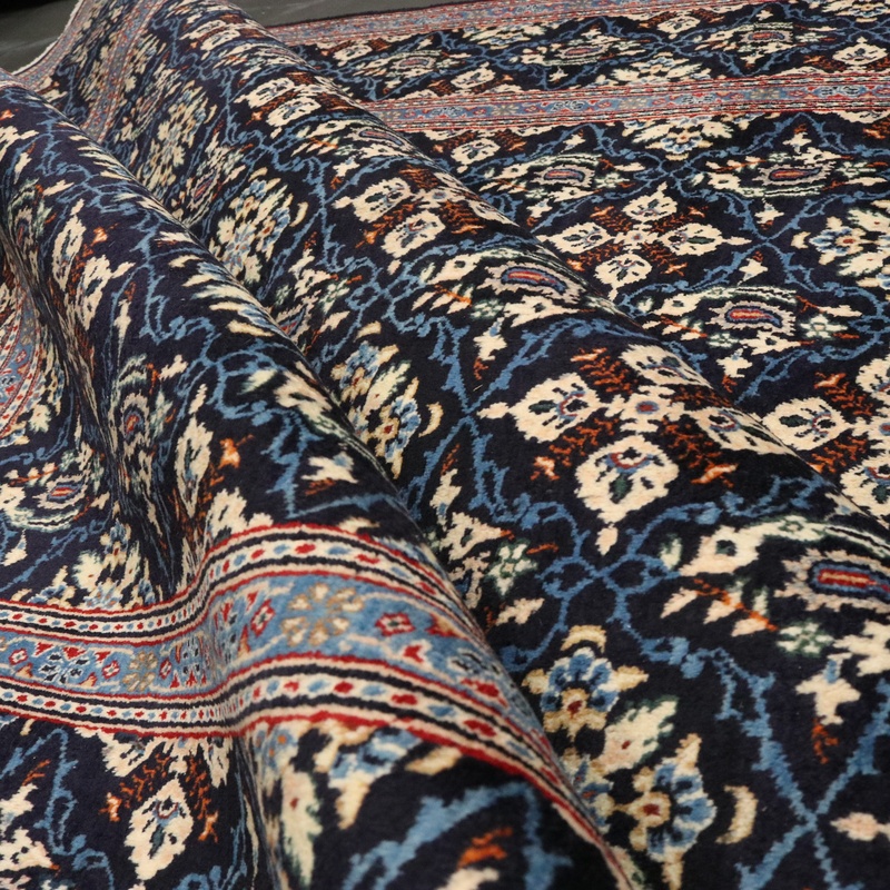 Moud carpet 301x209