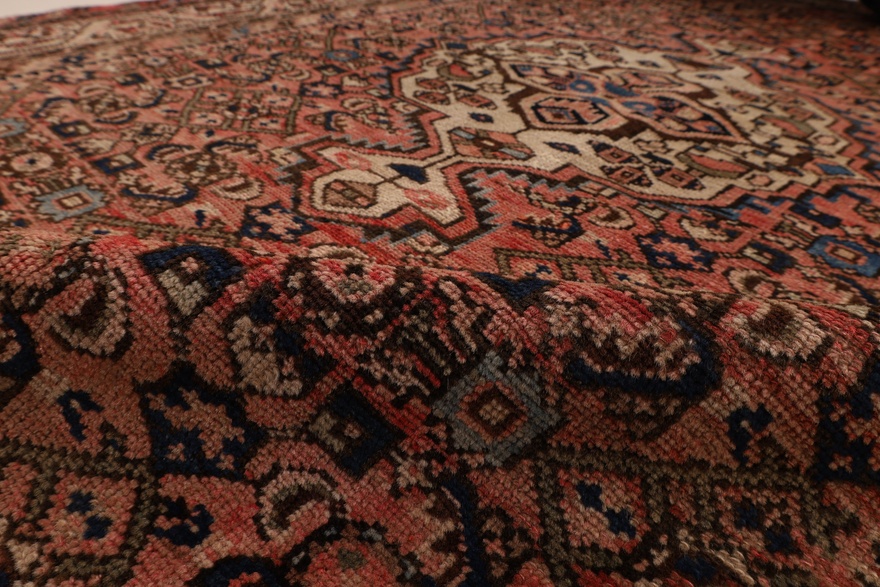 Antique Hosenabad Carpet 189x145