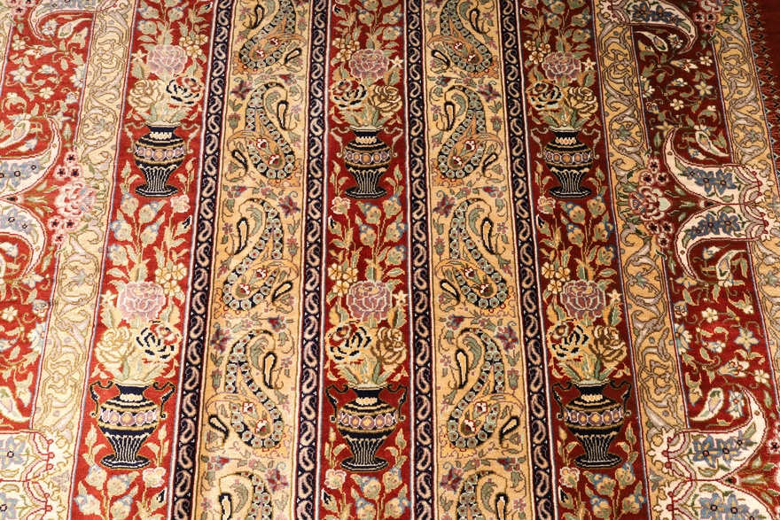 Qum Movahedi Silk Carpet 123x79