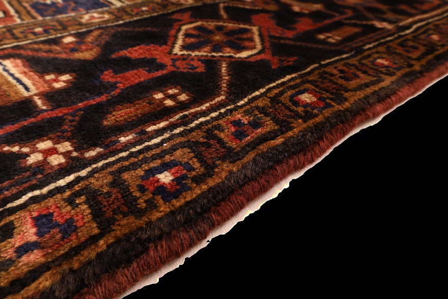 Heriz Carpet  292x256