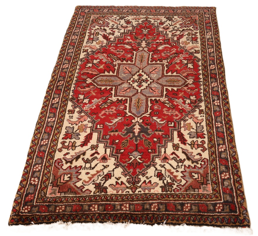 Heriz Carpet  146x94