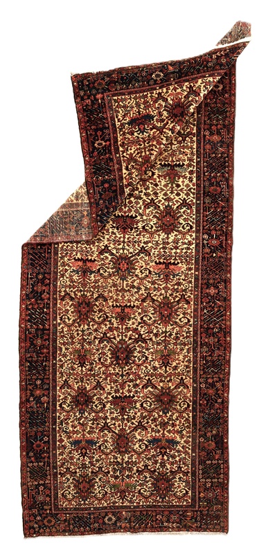 Heriz Antique Carpet 380x155
