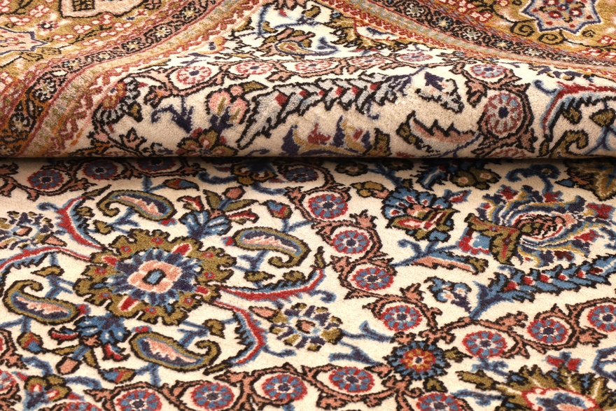 Qom Carpet 263x155